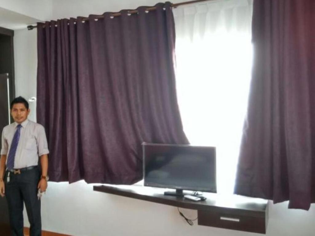 Edotel Minangkabau Padang  Bagian luar foto